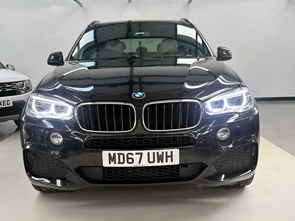 Used 2018 BMW X5 M Sport Black - Interior and Exterior details 2