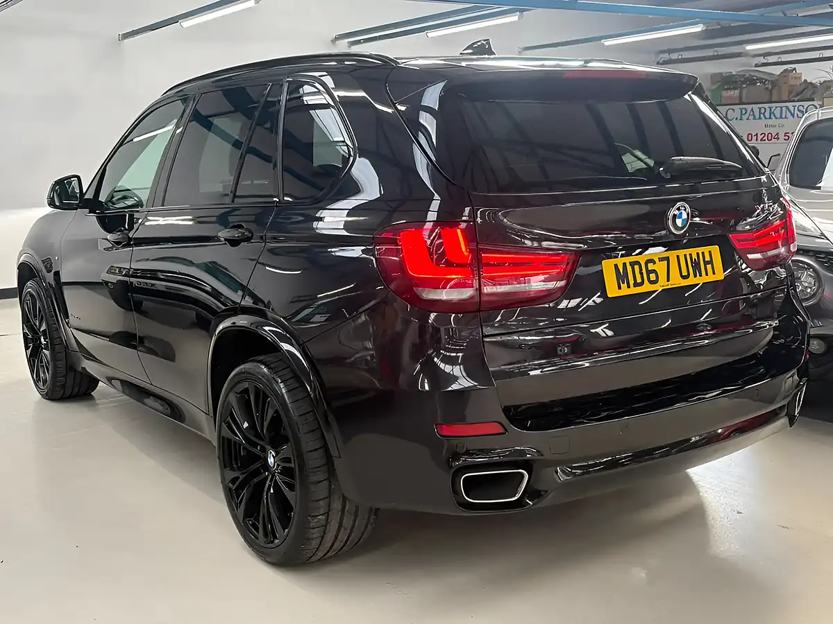 Used 2018 BMW X5 M Sport Black - Interior and Exterior details 4