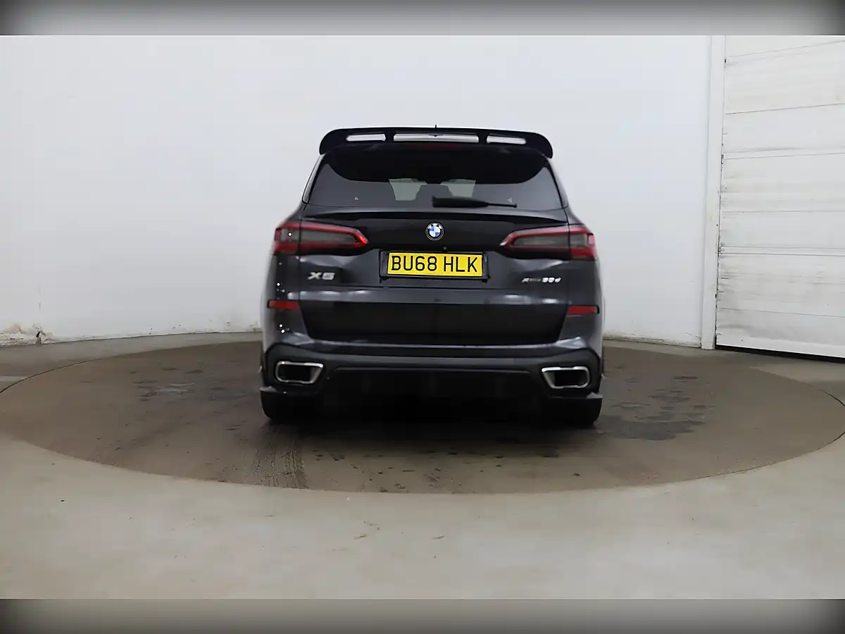 Used 2018 BMW X5 M Sport Black - Interior and Exterior details 5