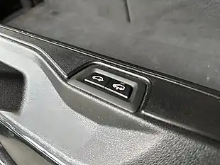 Used 2018 BMW X5 M Sport Black Sapphire - Interior and Exterior details 18