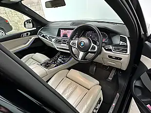 Used 2018 BMW X5 M Sport Black Sapphire - Interior and Exterior details 3