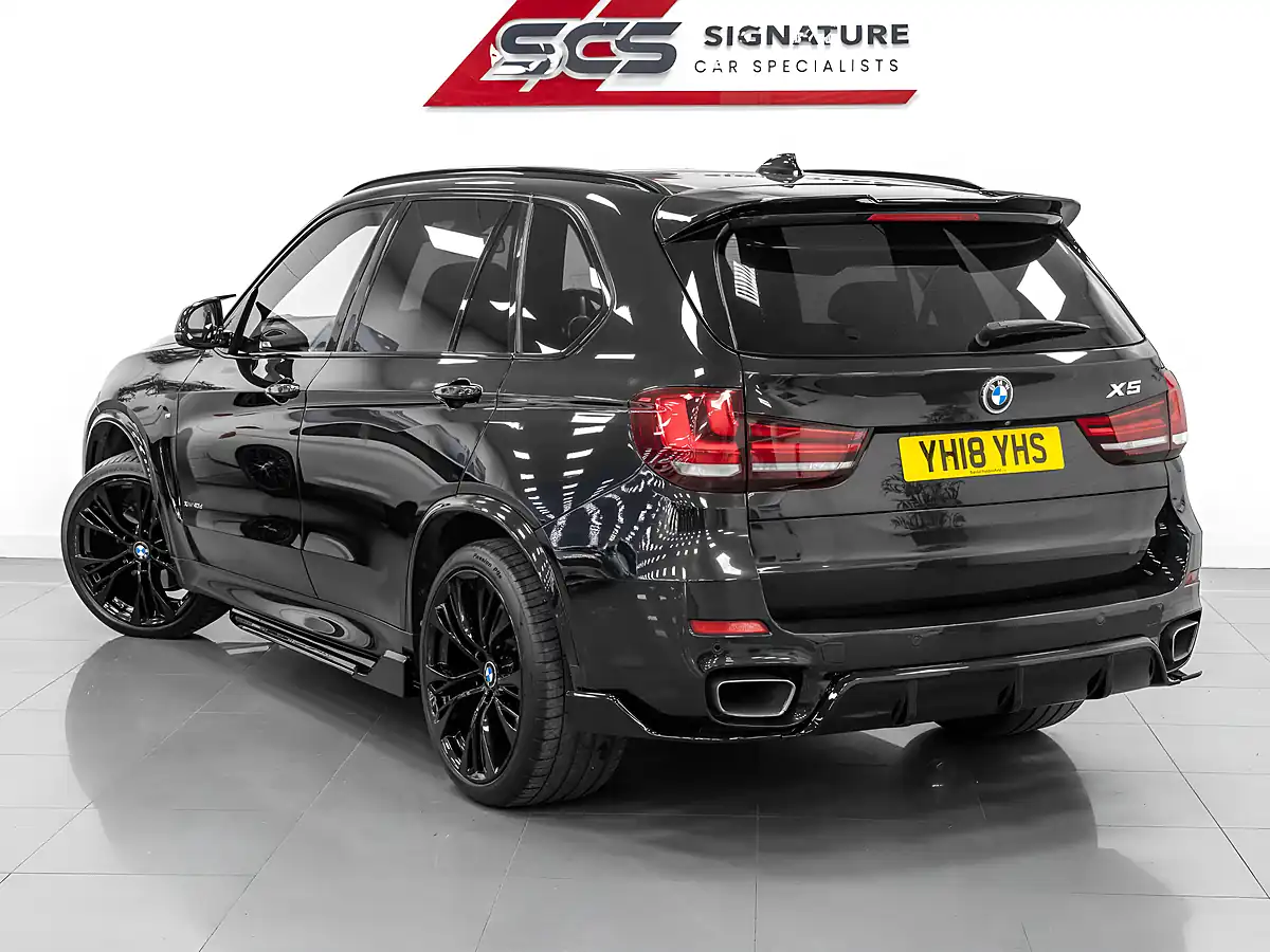 Used 2018 BMW X5 M Sport Black Sapphire - Interior and Exterior details 9