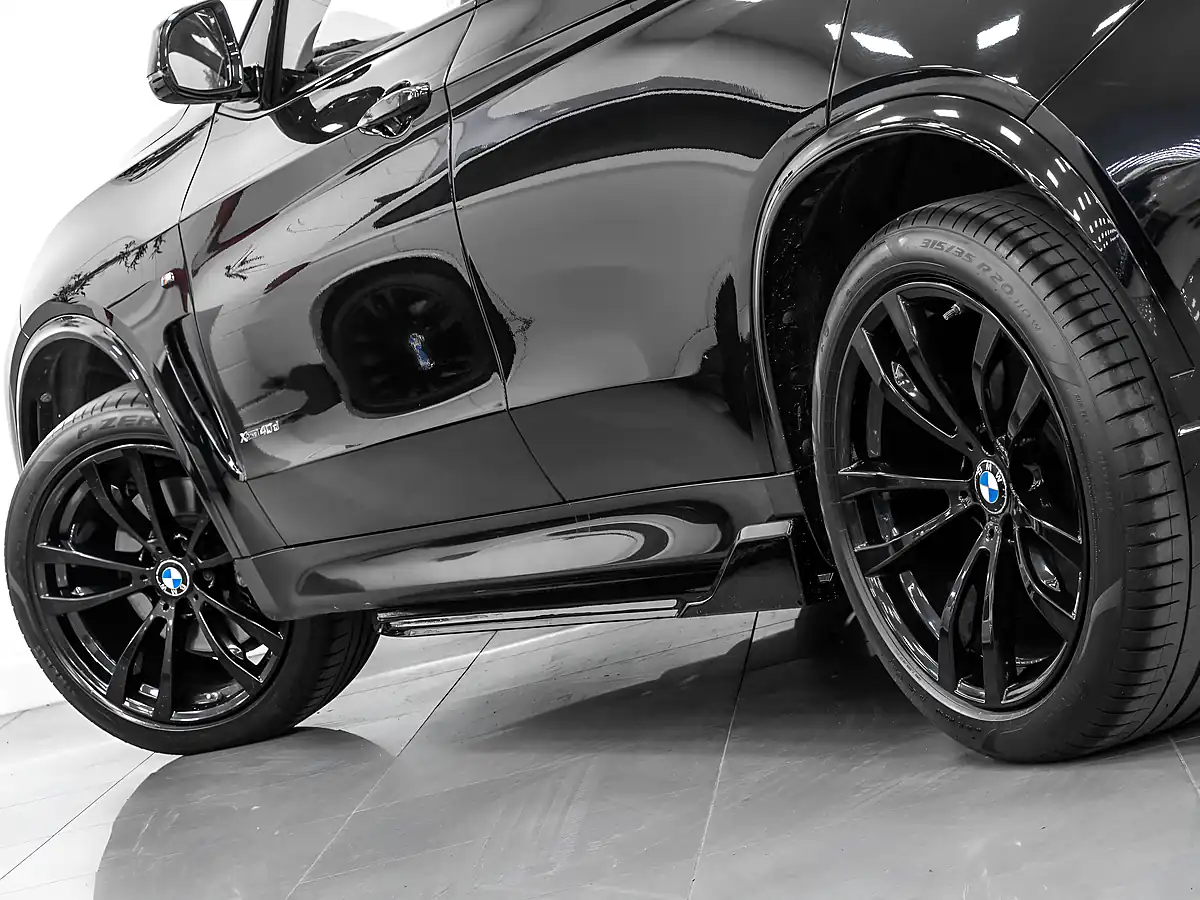 Used 2018 BMW X5 M Sport Black Sapphire - Interior and Exterior details 10