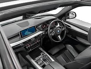 Used 2018 BMW X5 M Sport Black Sapphire - Interior and Exterior details 13