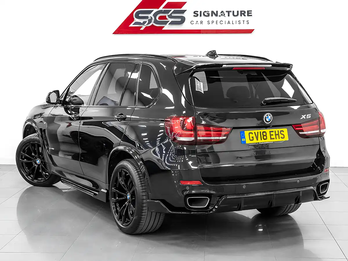 Used 2018 BMW X5 M Sport Black Sapphire - Interior and Exterior details 9