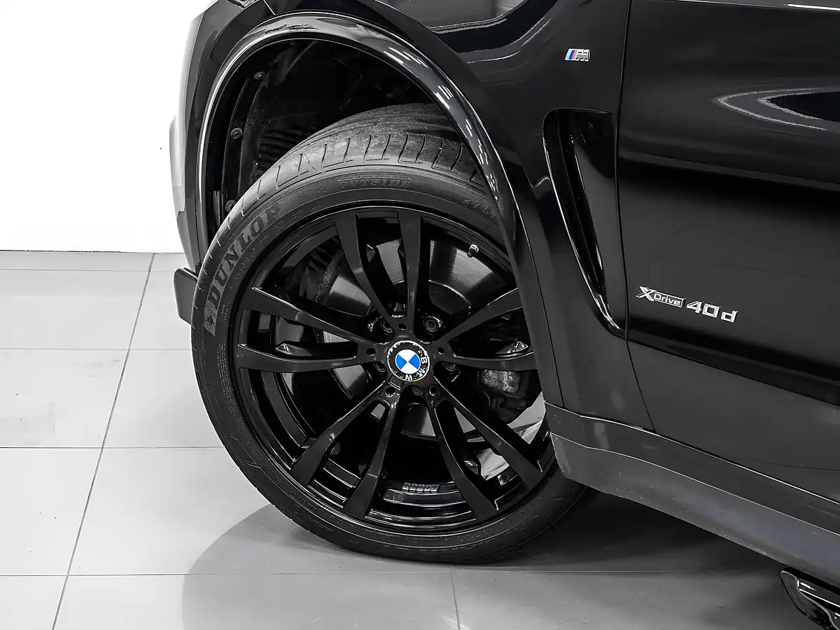 Used 2018 BMW X5 M Sport Black Sapphire - Interior and Exterior details 10