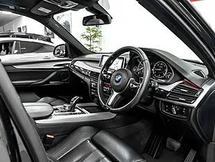 Used 2018 BMW X5 M Sport Black Sapphire - Interior and Exterior details 12