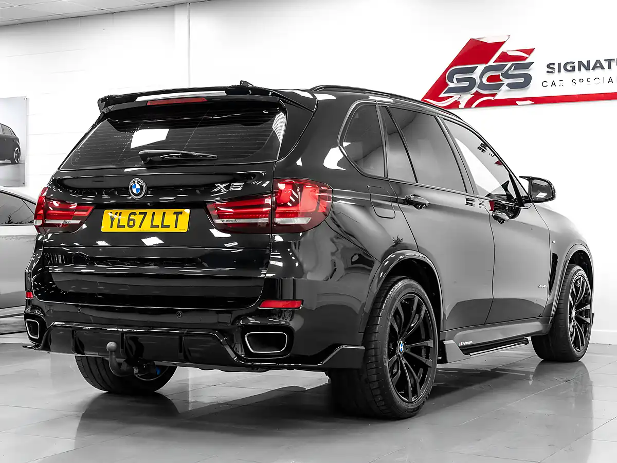 Used 2018 BMW X5 M Sport Black Sapphire - Interior and Exterior details 4