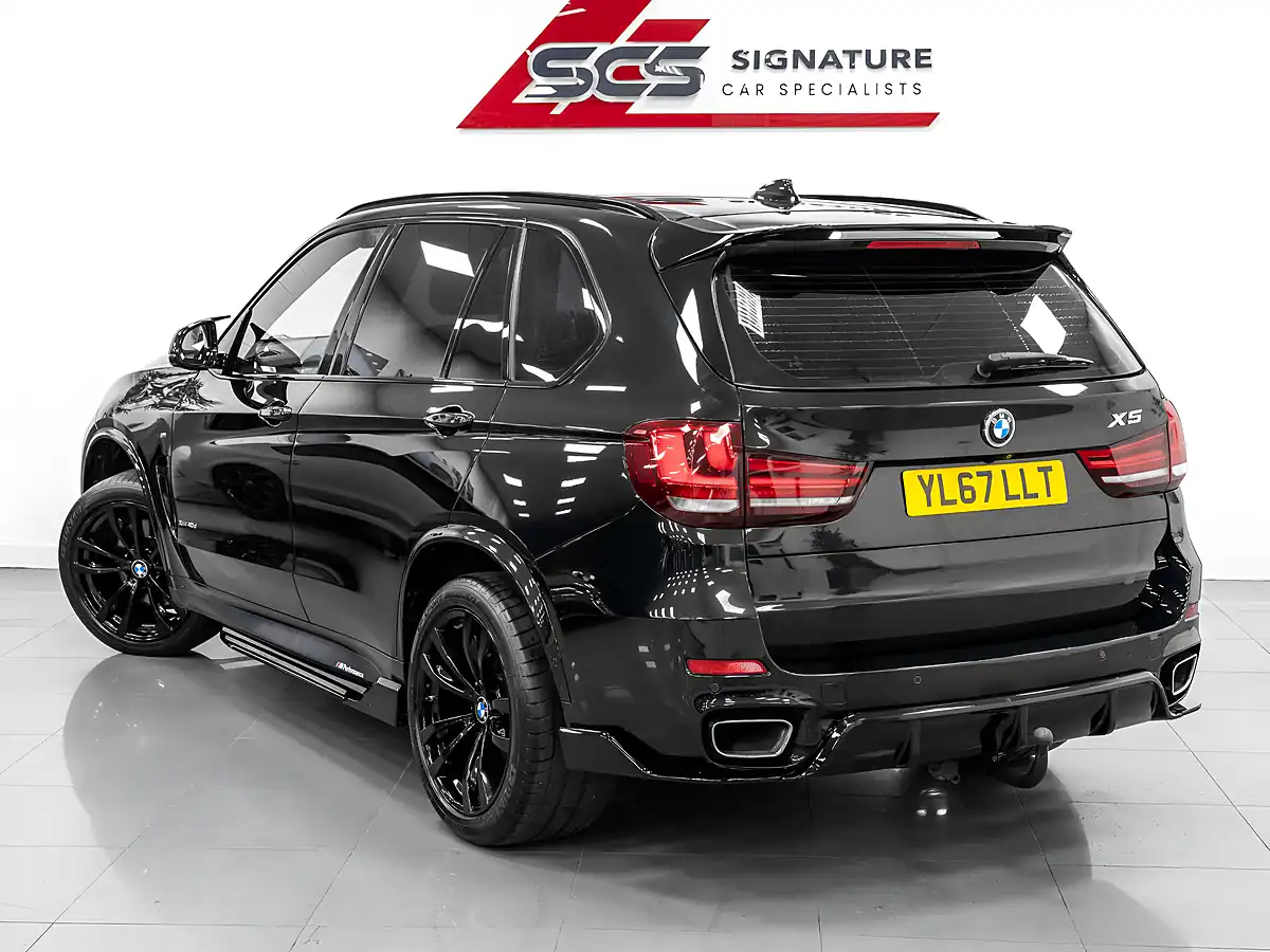 Used 2018 BMW X5 M Sport Black Sapphire - Interior and Exterior details 7