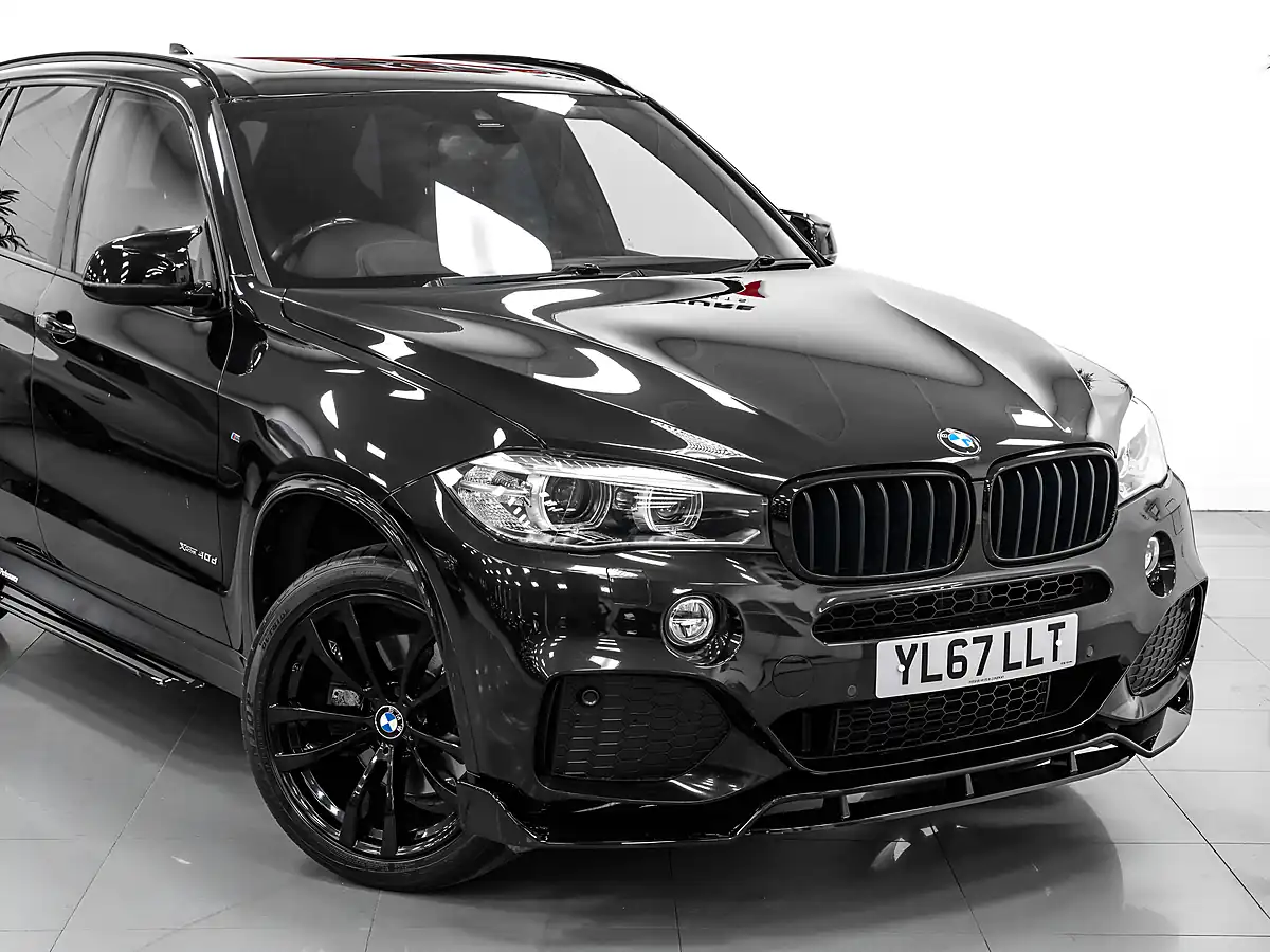 Used 2018 BMW X5 M Sport Black Sapphire - Interior and Exterior details 8