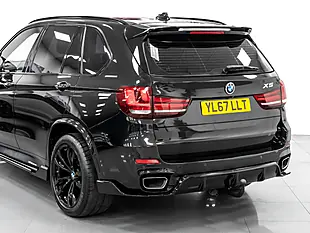 Used 2018 BMW X5 M Sport Black Sapphire - Interior and Exterior details 9