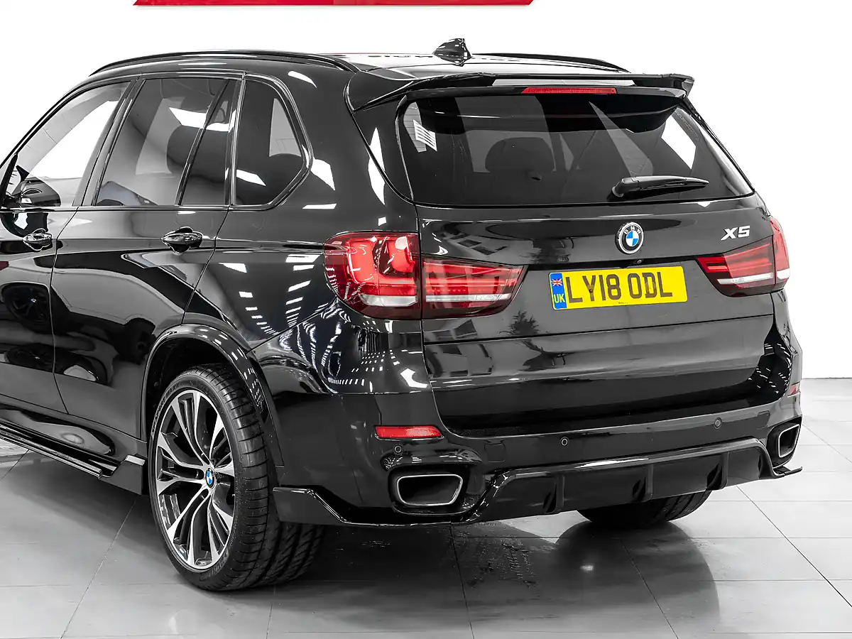 Used 2018 BMW X5 M Sport Black Sapphire - Interior and Exterior details 10