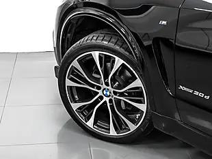 Used 2018 BMW X5 M Sport Black Sapphire - Interior and Exterior details 11