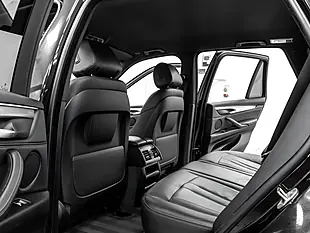 Used 2018 BMW X5 M Sport Black Sapphire - Interior and Exterior details 15