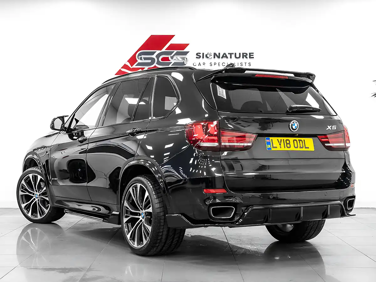 Used 2018 BMW X5 M Sport Black Sapphire - Interior and Exterior details 4