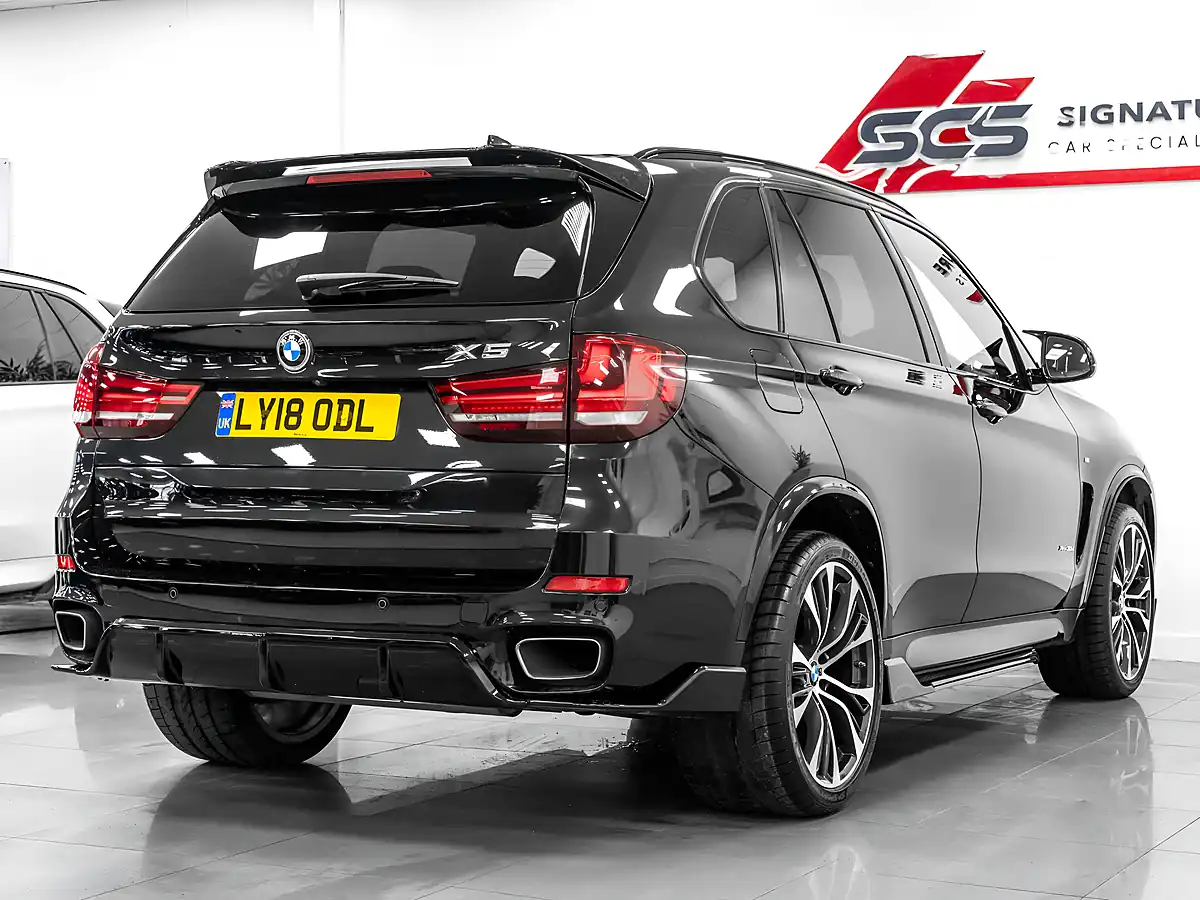 Used 2018 BMW X5 M Sport Black Sapphire - Interior and Exterior details 5