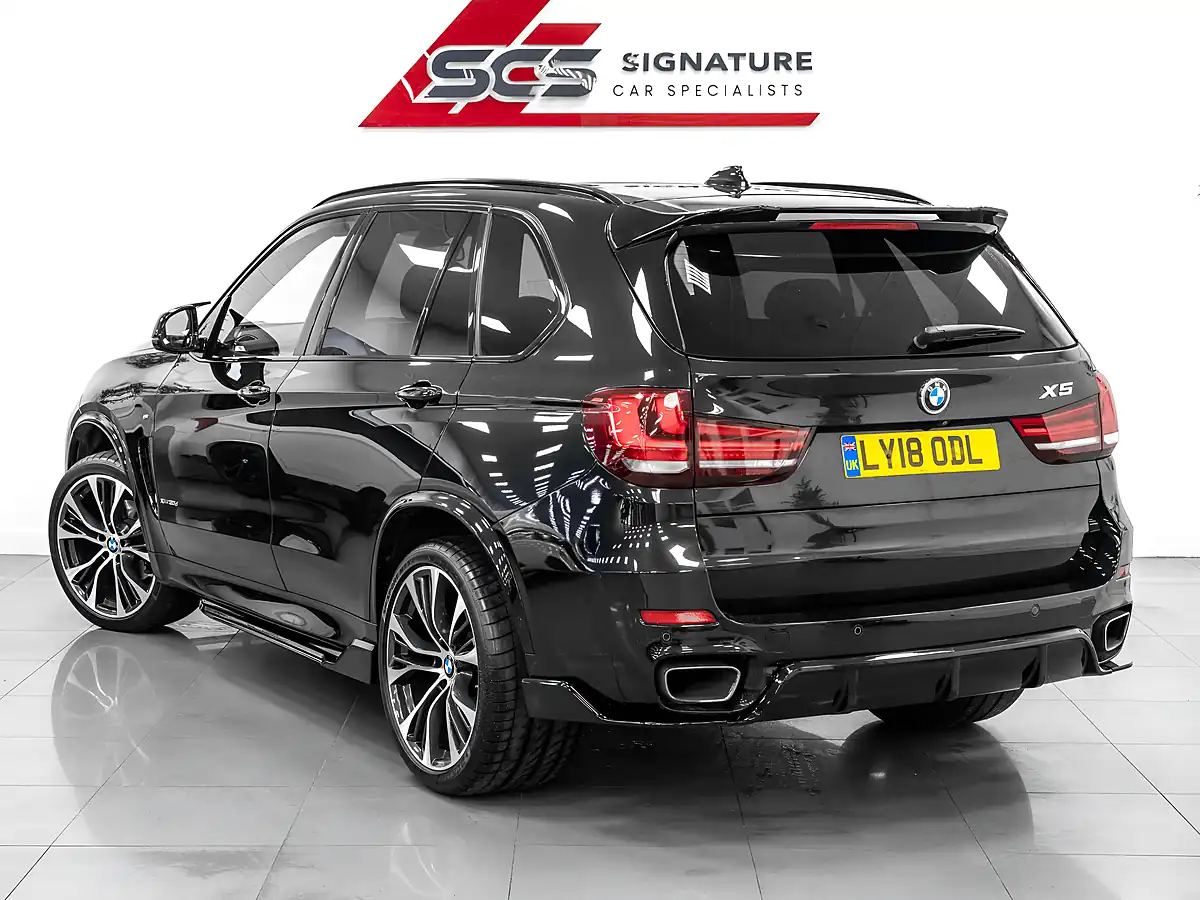 Used 2018 BMW X5 M Sport Black Sapphire - Interior and Exterior details 9