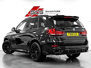 Used 2018 BMW X5 M Sport Black Sapphire - Interior and Exterior details 3