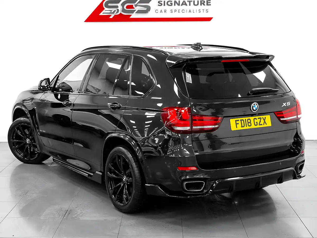 Used 2018 BMW X5 M Sport Black Sapphire - Interior and Exterior details 7