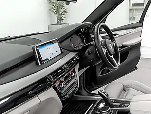 Used 2018 BMW X5 M Sport Carbon Black - Interior and Exterior details 17
