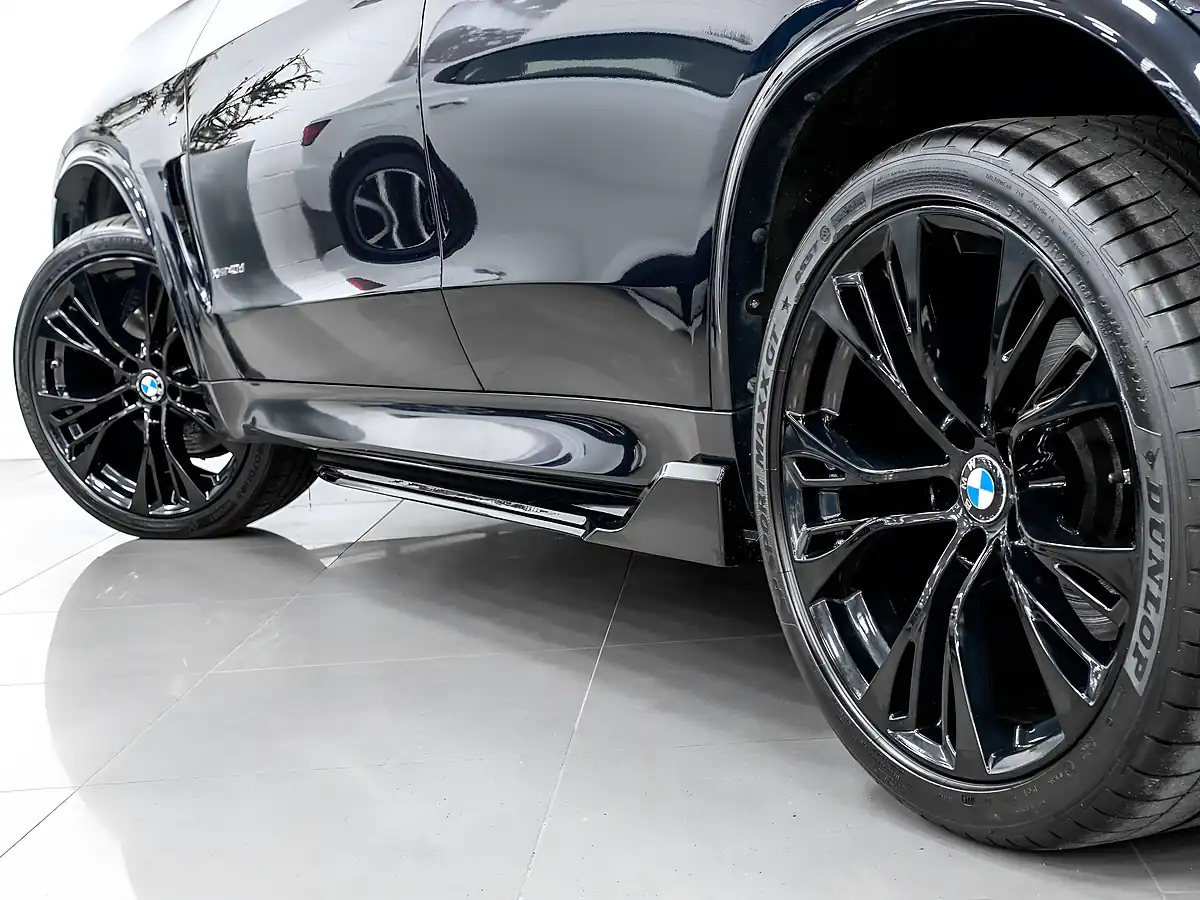 Used 2018 BMW X5 M Sport Carbon Black - Interior and Exterior details 10