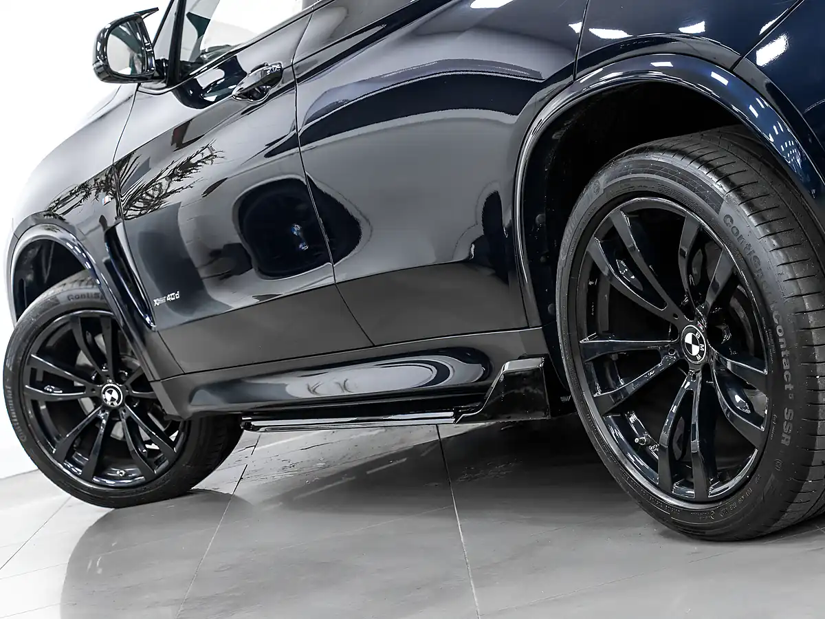 Used 2018 BMW X5 M Sport Carbon Black - Interior and Exterior details 10