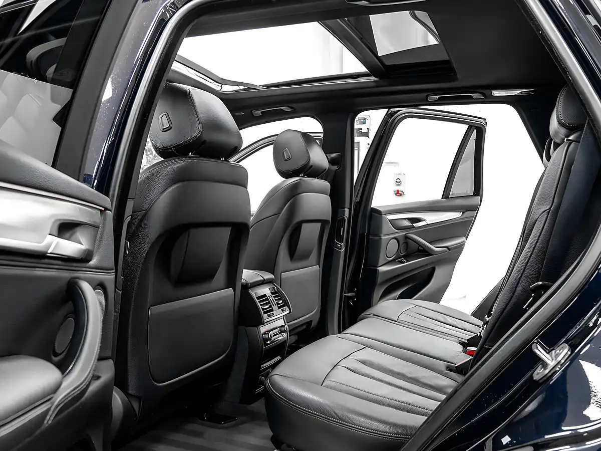 Used 2018 BMW X5 M Sport Carbon Black - Interior and Exterior details 15