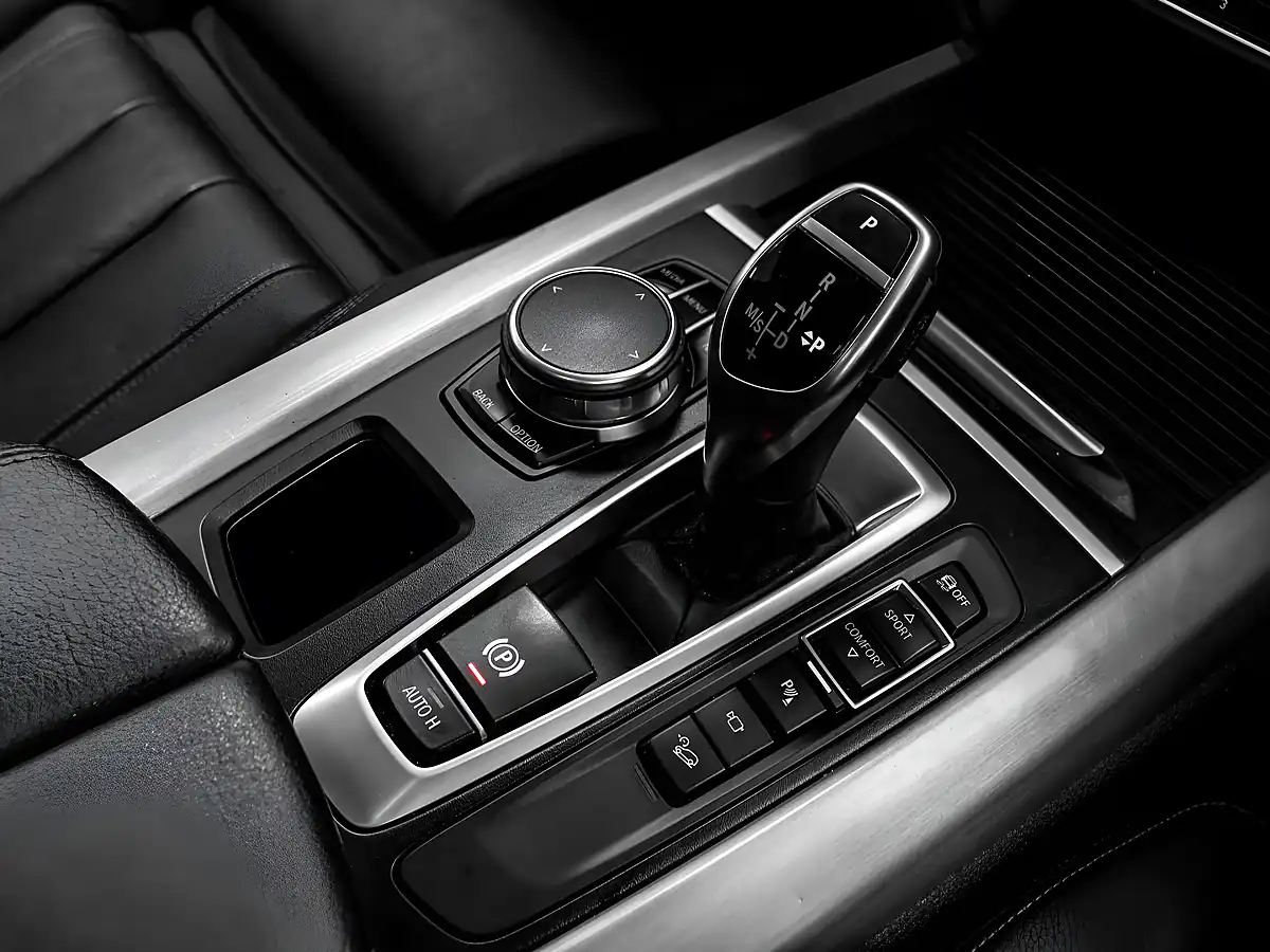 Used 2018 BMW X5 M Sport Carbon Black - Interior and Exterior details 19