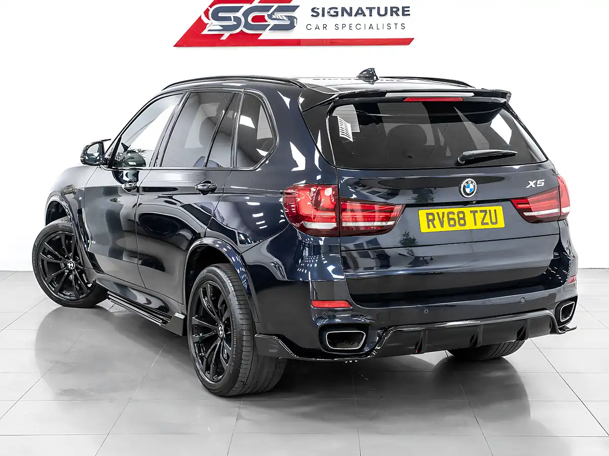 Used 2018 BMW X5 M Sport Carbon Black - Interior and Exterior details 9