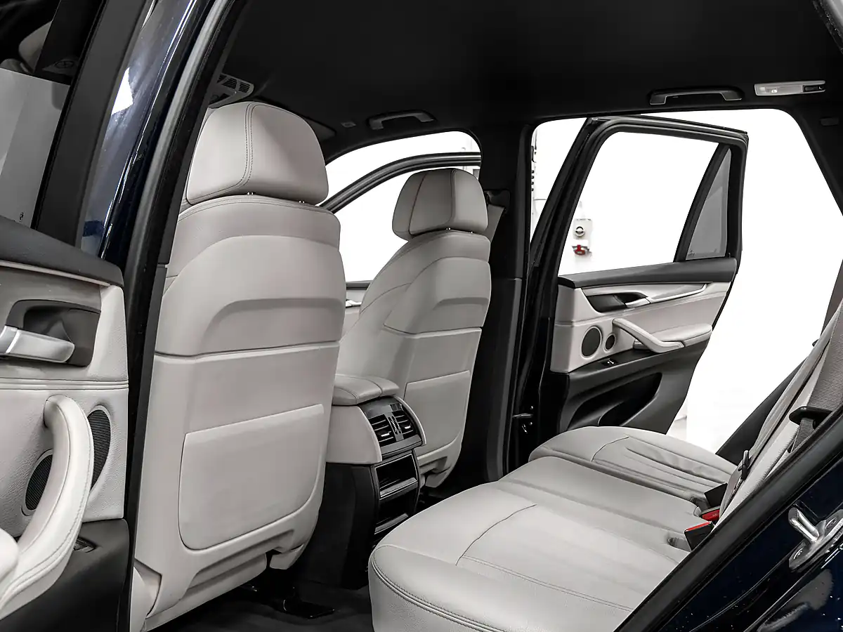Used 2018 BMW X5 M Sport Carbon Black - Interior and Exterior details 14
