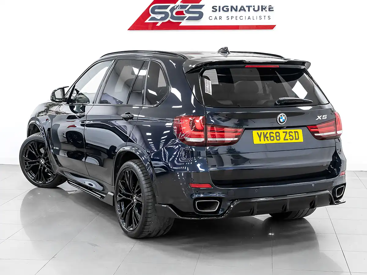 Used 2018 BMW X5 M Sport Carbon Black - Interior and Exterior details 9