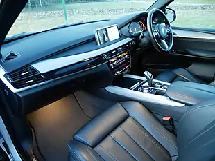 Used 2018 BMW X5 M Sport Glacier Silver - Interior and Exterior details 12