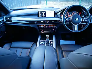Used 2018 BMW X5 M Sport Glacier Silver - Interior and Exterior details 13