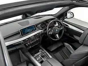Used 2018 BMW X5 M Sport Mineral White - Interior and Exterior details 20