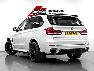 Used 2018 BMW X5 M Sport Mineral White - Interior and Exterior details 4