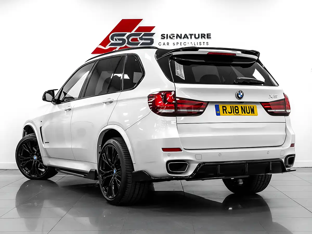 Used 2018 BMW X5 M Sport Mineral White - Interior and Exterior details 4