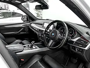 Used 2018 BMW X5 M Sport Mineral White - Interior and Exterior details 13