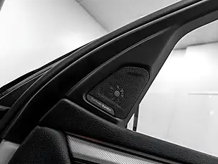 Used 2018 BMW X5 M Sport Mineral White - Interior and Exterior details 18