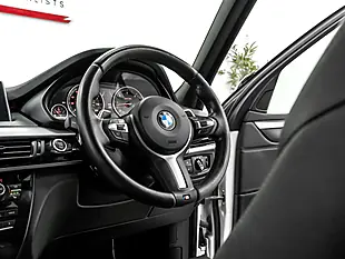 Used 2018 BMW X5 M Sport Mineral White - Interior and Exterior details 13