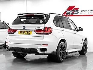 Used 2018 BMW X5 M Sport Mineral White - Interior and Exterior details 4