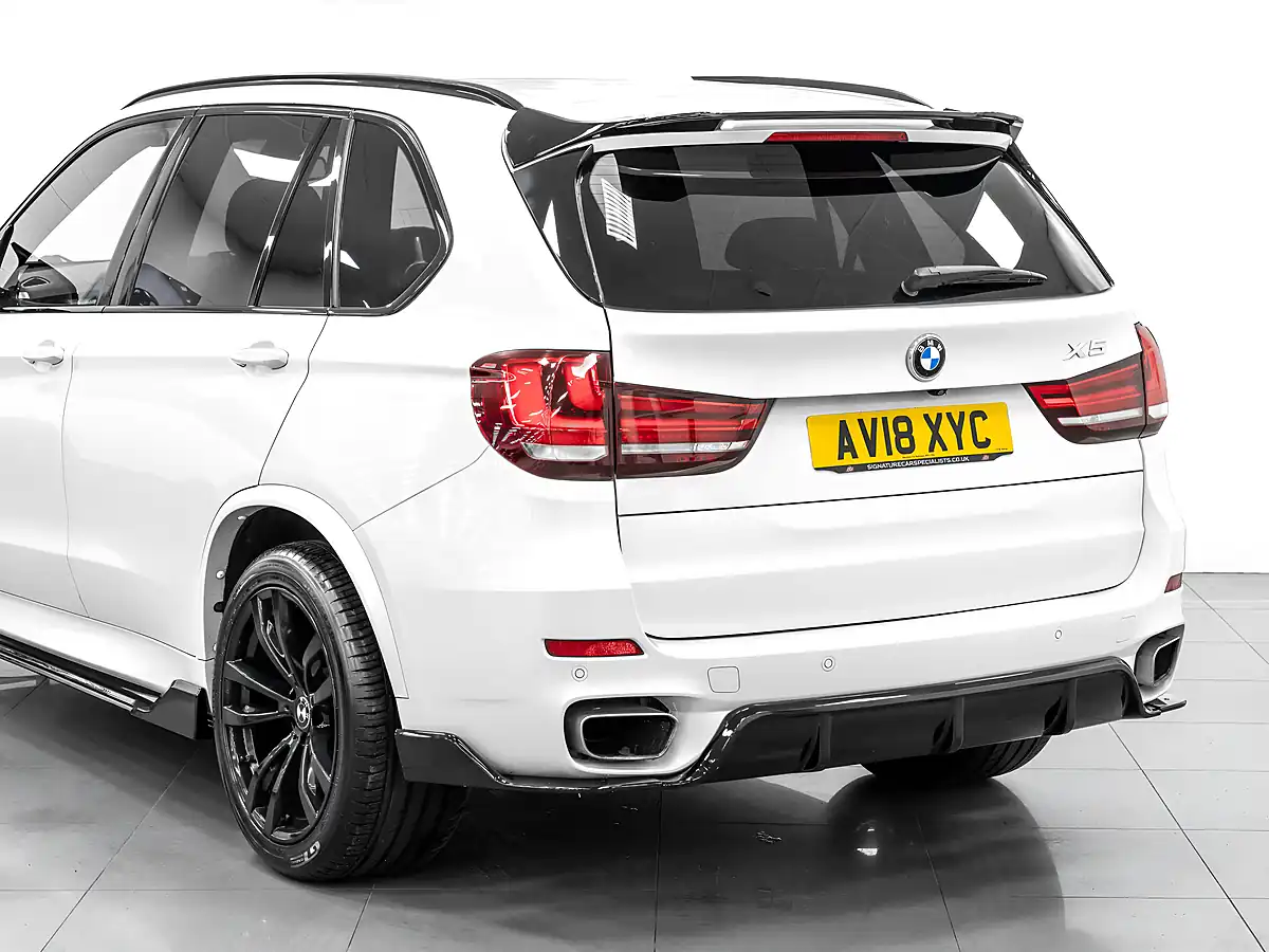 Used 2018 BMW X5 M Sport Mineral White - Interior and Exterior details 8