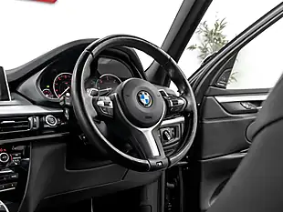 Used 2018 BMW X5 M Sport Sapphire Black - Interior and Exterior details 19