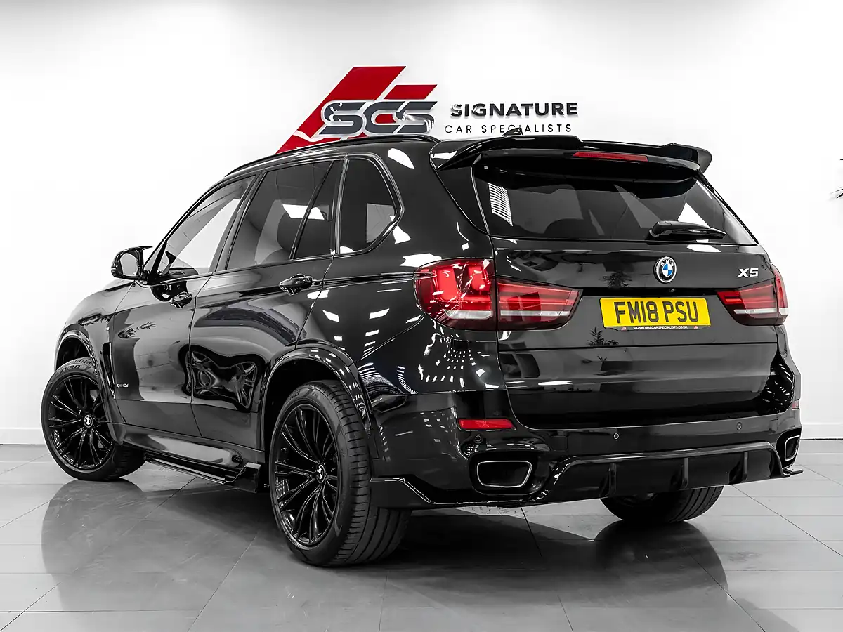 Used 2018 BMW X5 M Sport Sapphire Black - Interior and Exterior details 3