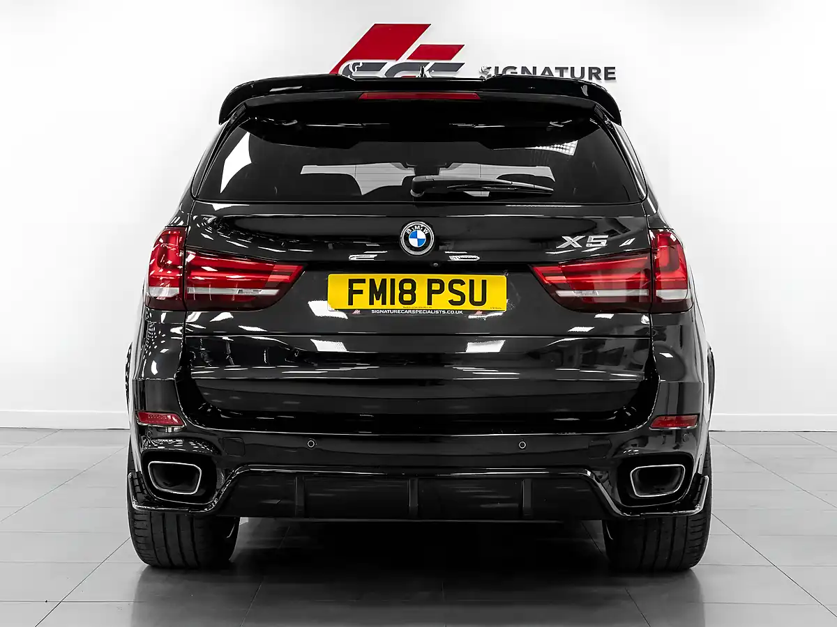 Used 2018 BMW X5 M Sport Sapphire Black - Interior and Exterior details 6