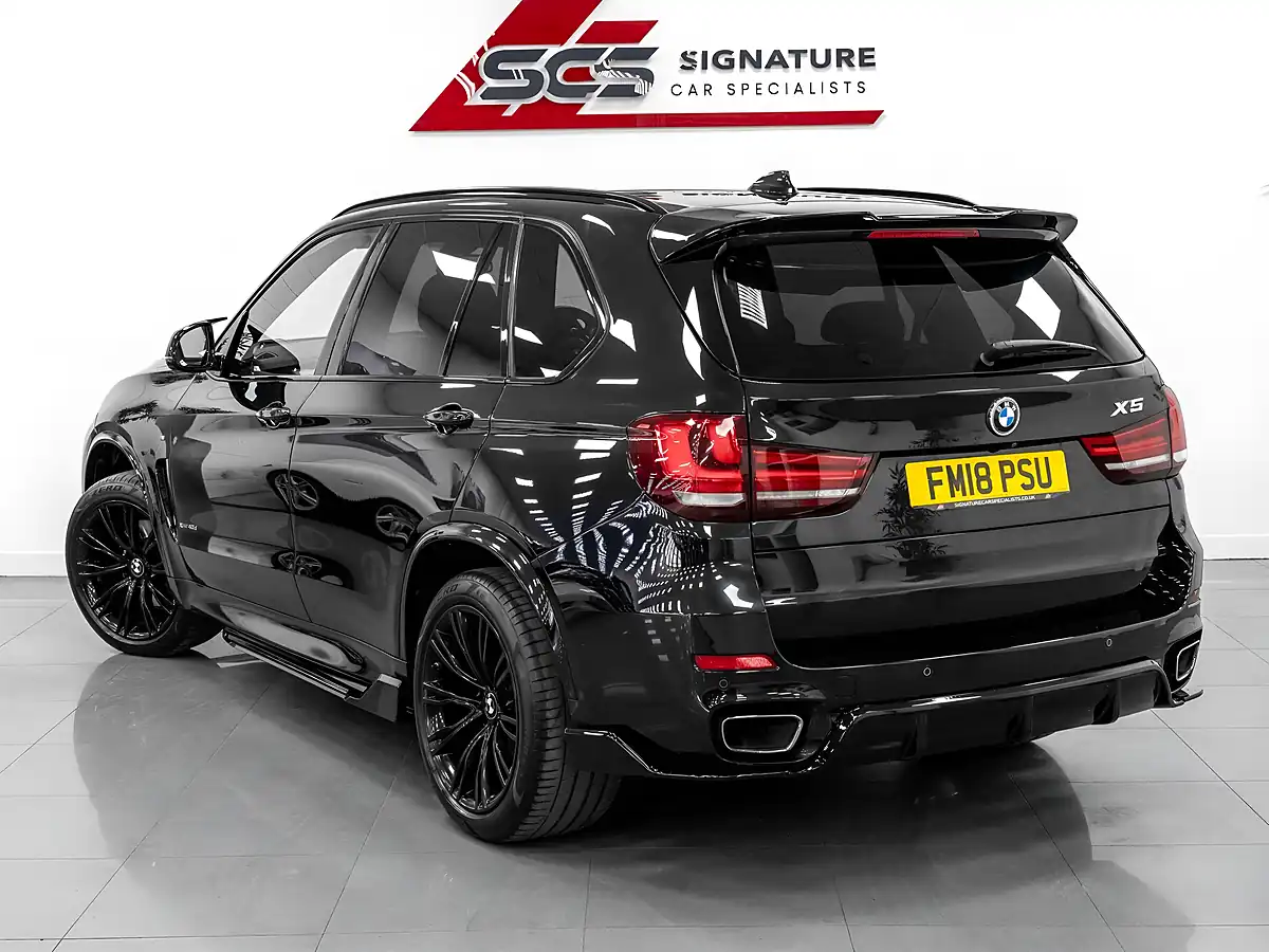 Used 2018 BMW X5 M Sport Sapphire Black - Interior and Exterior details 8