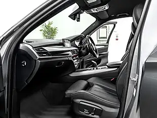 Used 2018 BMW X5 M Sport Space Grey - Interior and Exterior details 16