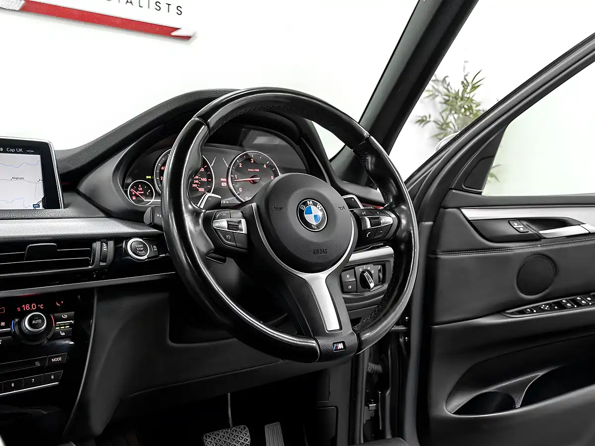 Used 2018 BMW X5 M Sport Space Grey - Interior and Exterior details 20