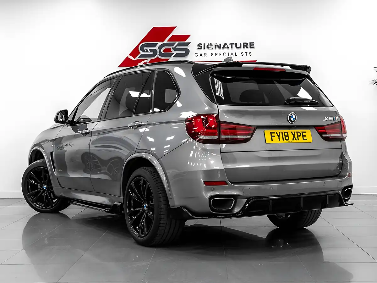 Used 2018 BMW X5 M Sport Space Grey - Interior and Exterior details 4