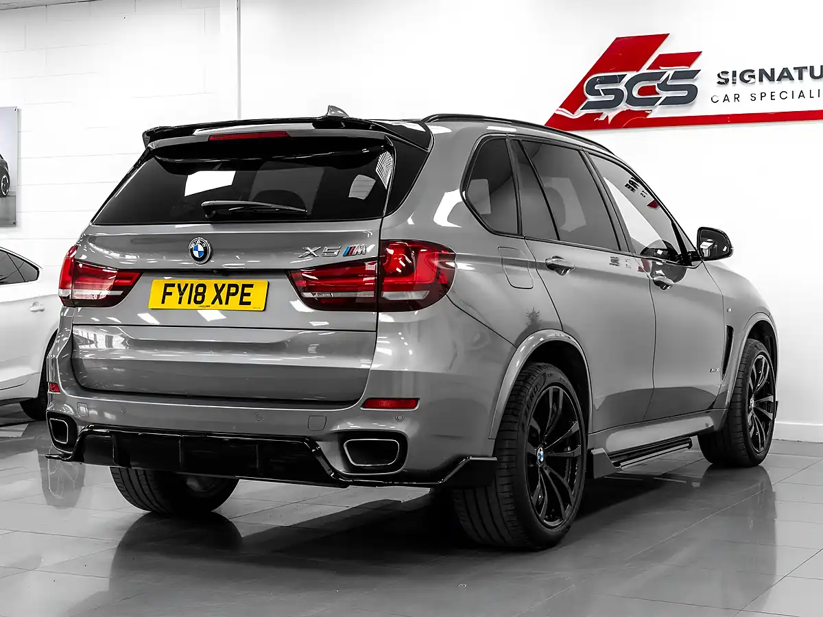 Used 2018 BMW X5 M Sport Space Grey - Interior and Exterior details 5
