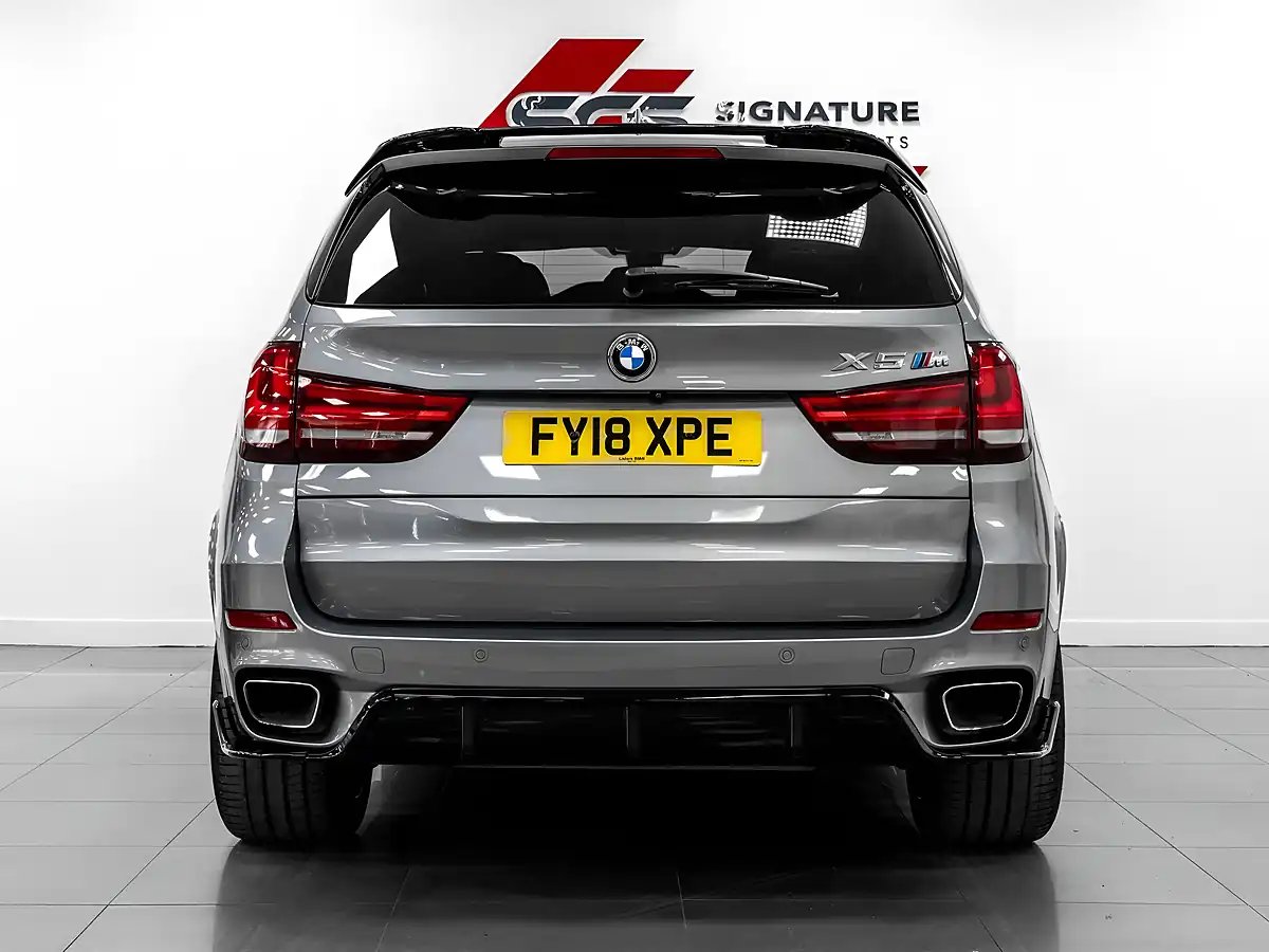 Used 2018 BMW X5 M Sport Space Grey - Interior and Exterior details 7